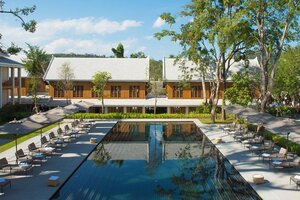 отель Avani+ Luang Prabang Hotel