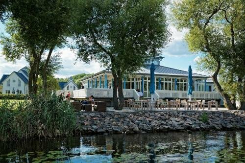 Гостиница Sunday Resort Schwielowsee в Вердере