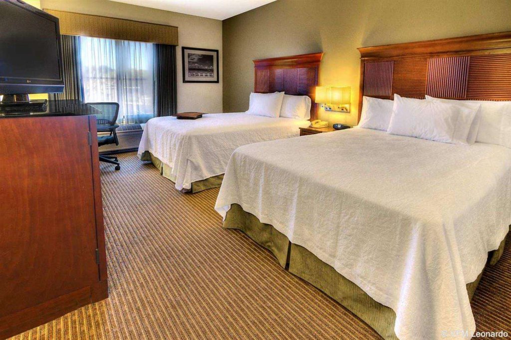 Фото Hampton Inn Santa Cruz