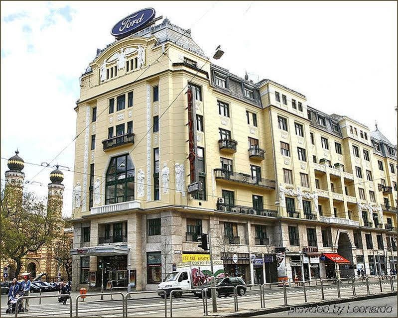 Фото отеля 3