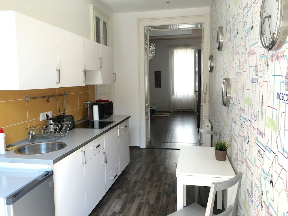 Фото Kiraly 99 Apartment