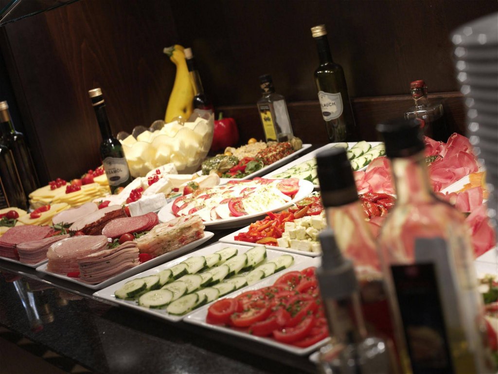 Фото Hotel Am Stadtring