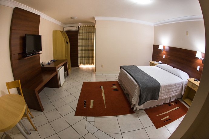 Фото Tri Hotel Executive Criciúma