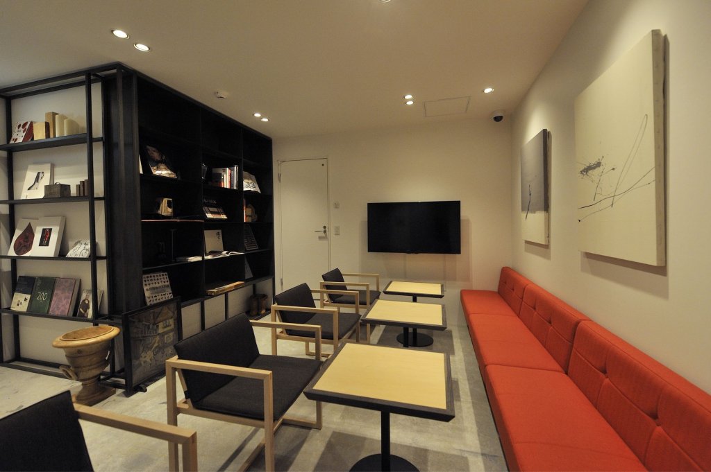 Фото Catalyst Art Hotel