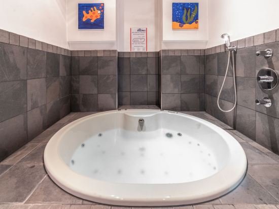 Фото Binders Budget City Mountain Hotel