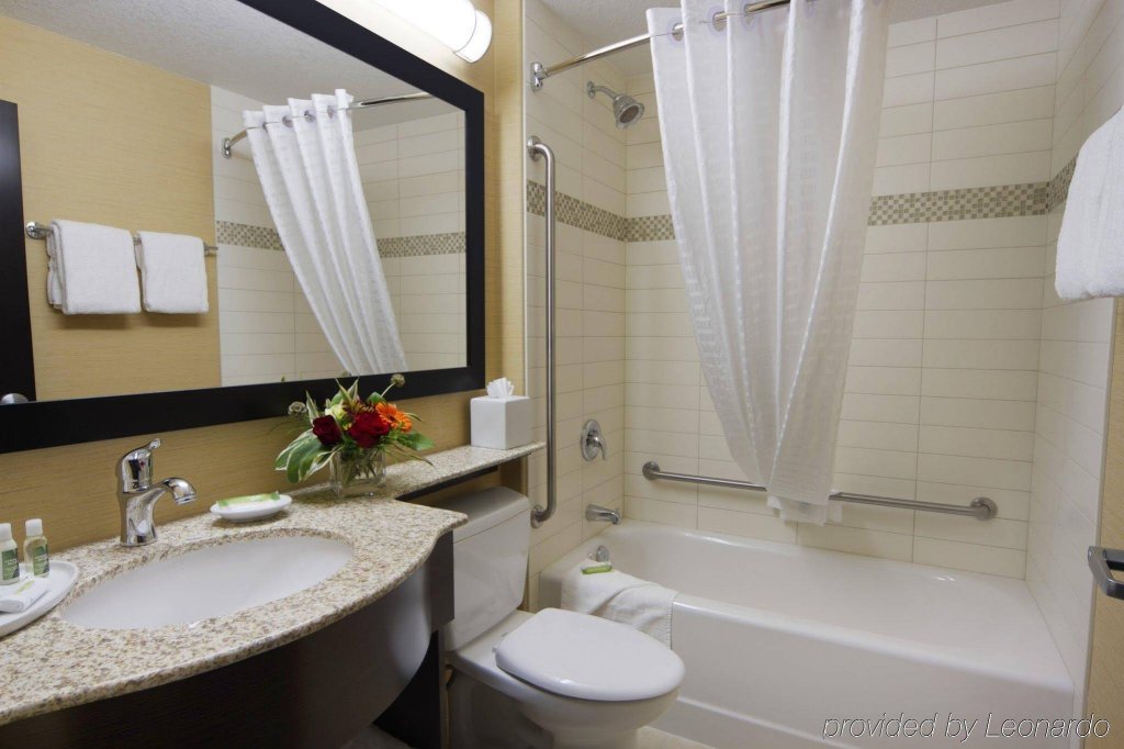 Фото Best Western Plus Sherwood Park