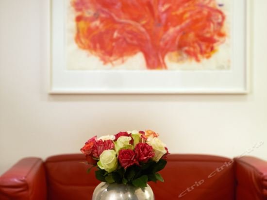 Фото Helmhaus Zurich