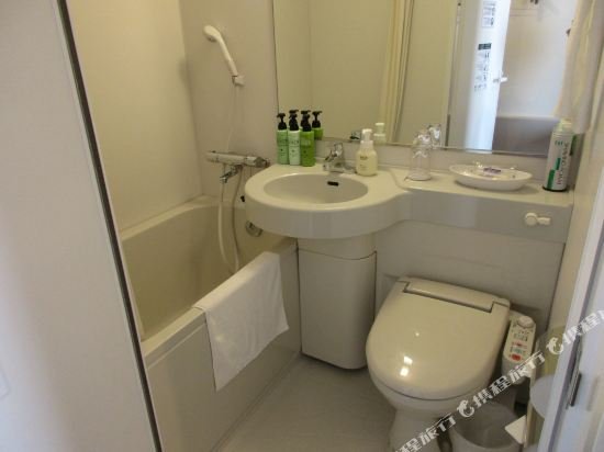 Фото Y’s Hotel Shin - Osaka