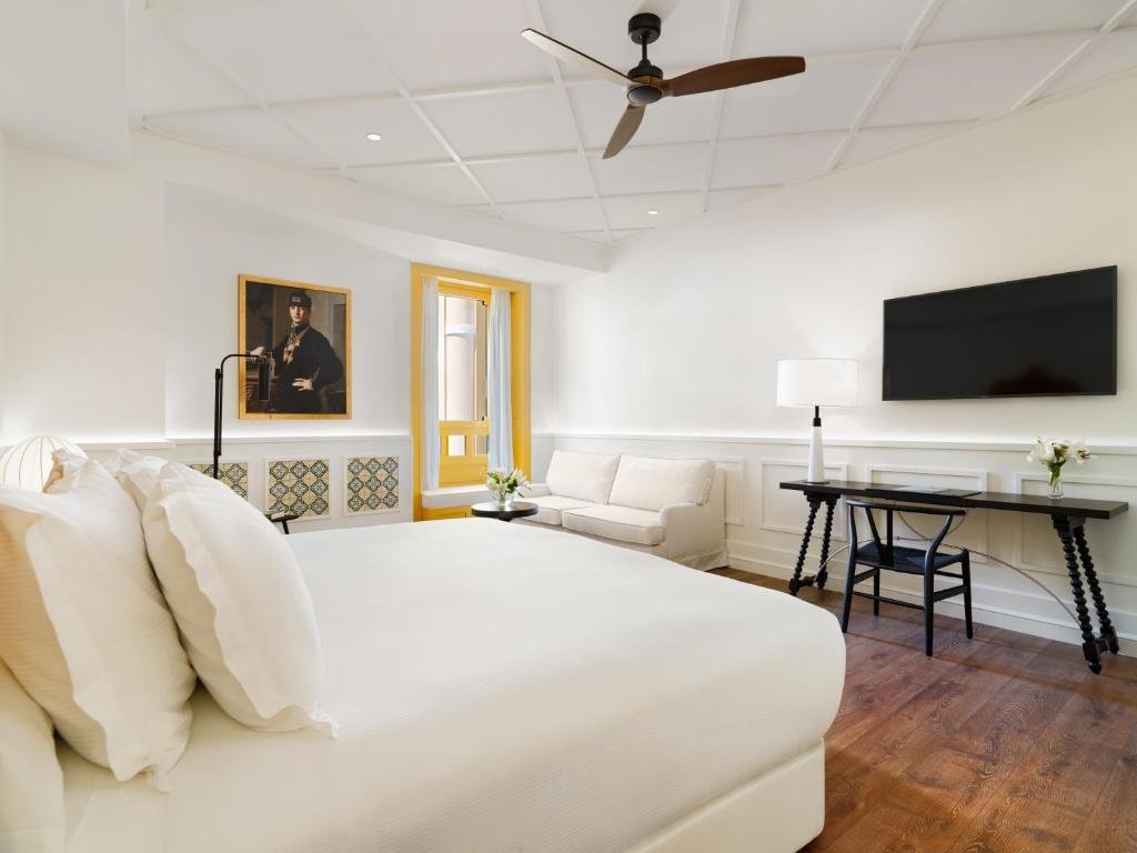 Фото H10 Casa de la Plata