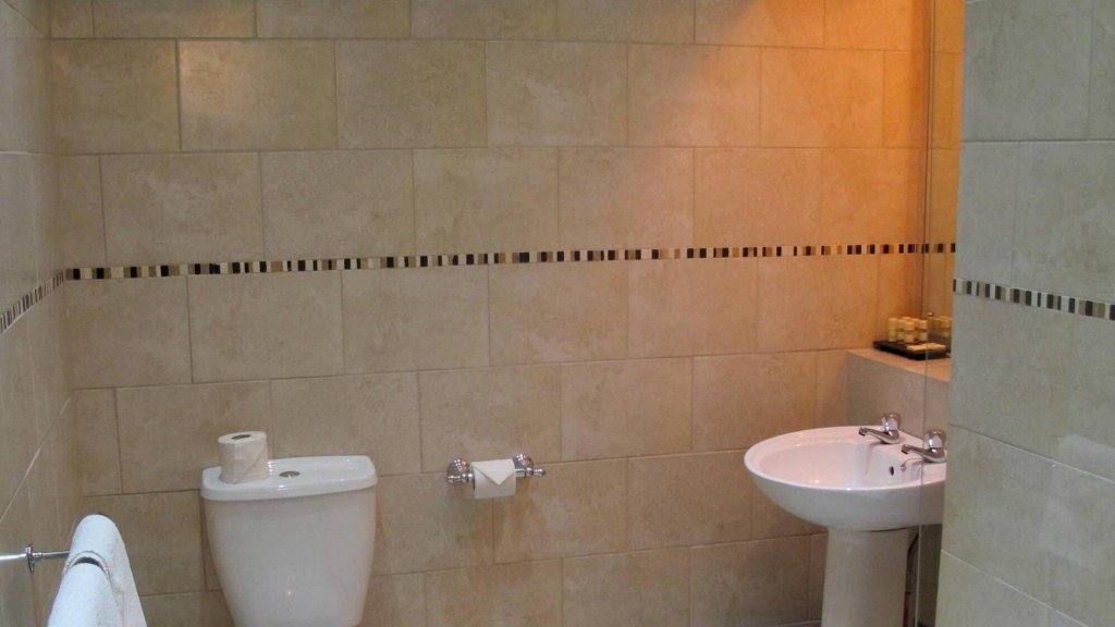 Фото Southcrest Manor Hotel, Bw Signature Collection