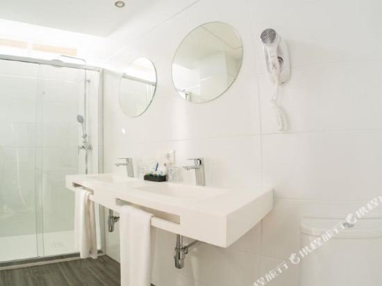 Фото Hotel Pasarela