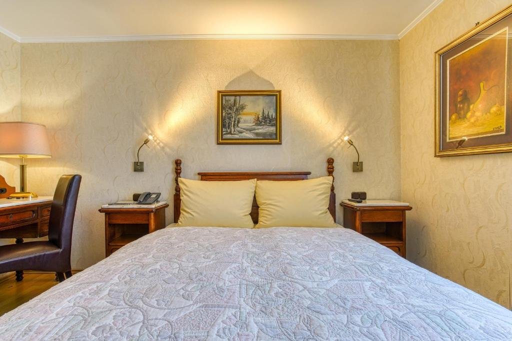 Фото Ff&e Hotel Bavaria