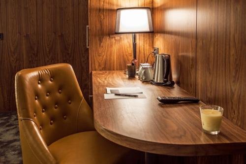 Фото Nomad Luxury Suites