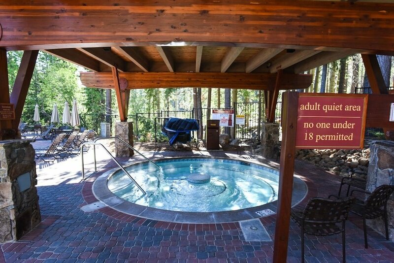 Гостиница Timber Creek Lodge 229