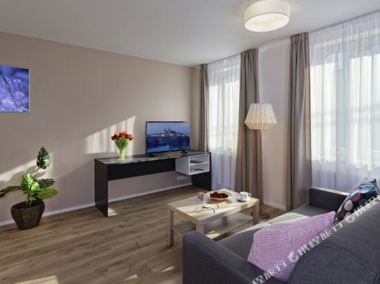 Фото DownTtown Suites Jugoslavska