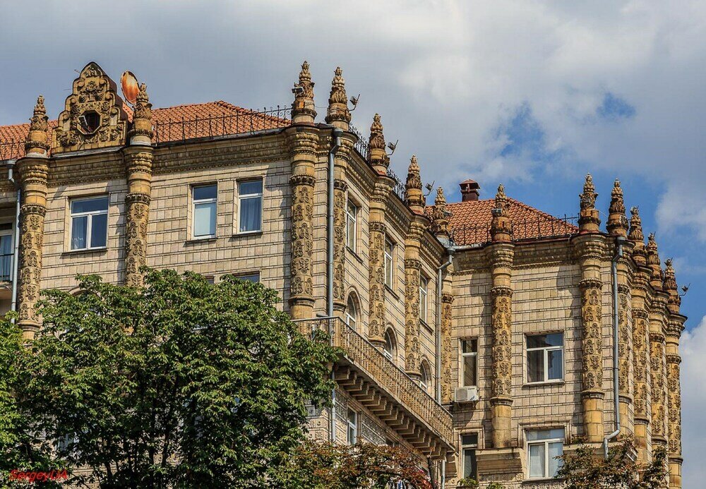 سكن للإيجار اليومي Apartamenty na Kreshchatike 17 ، كييف، صورة