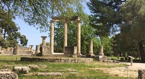 A house between Ancient Olympia and the Ionian Sea
