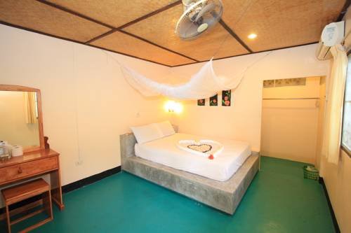 Фото Tranquil Bungalows