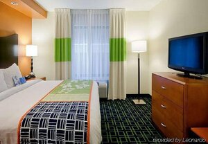 Гостиница Fairfield Inn & Suites by Marriott Charlotte Matthews