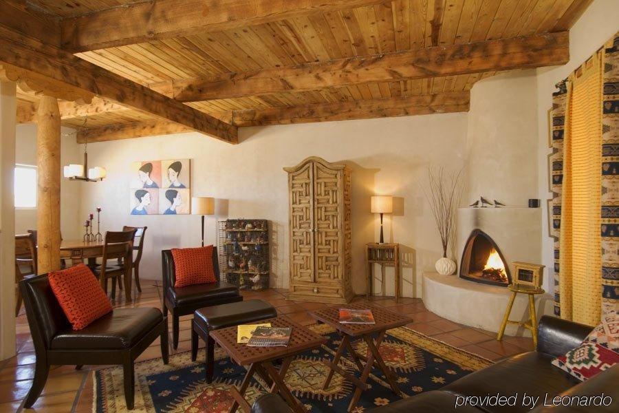 Фото Fort Marcy Hotel Suites by All Seasons Resort Lodging