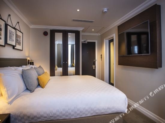 Фото Отель The Clermont London