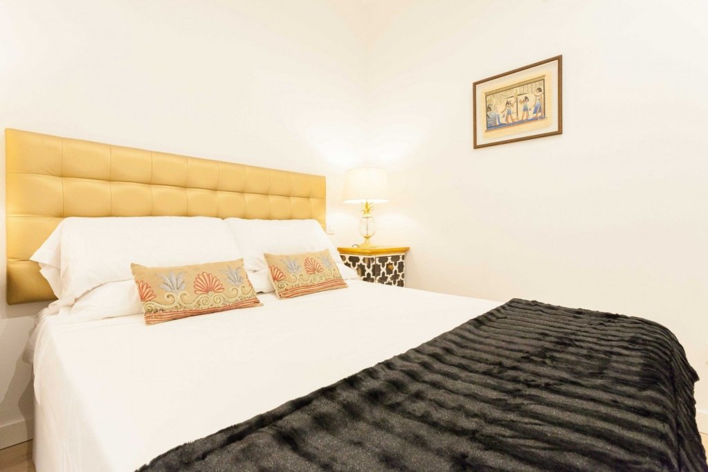 Фото Moderno Diseno Madrid Centro Sol 8