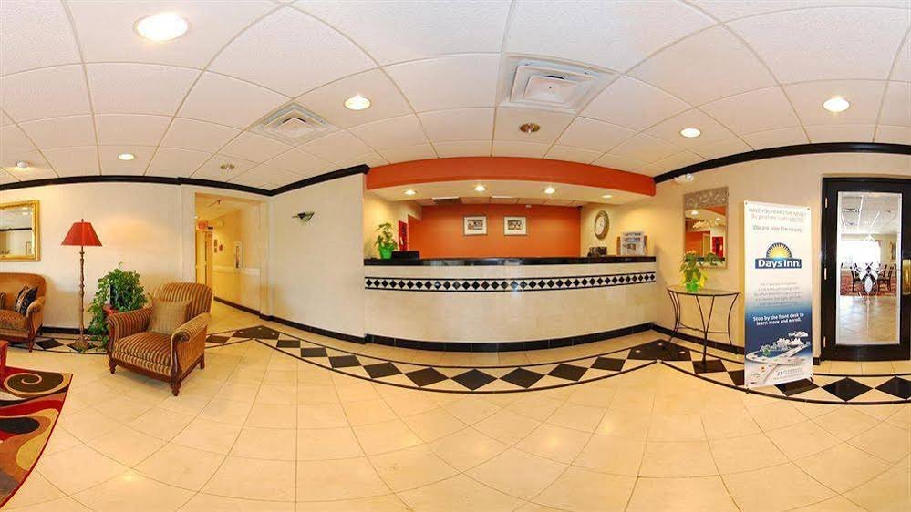 Фото Baymont by Wyndham Latham Albany Airport