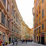 Sei In Centro (Liguria, Genova, Vico del Piombo, 7), hotel