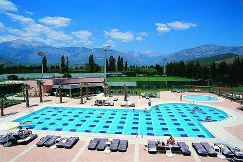 Гостиница Viking Park Hotel в Кирише
