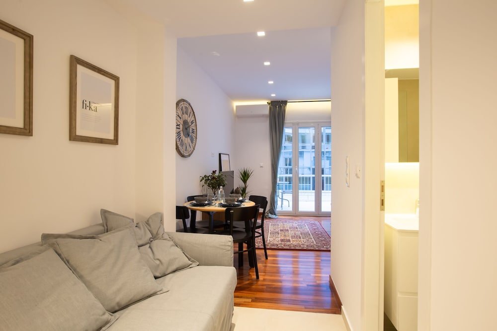 Фото Phaedrus Living: City Luxury Flat Mavromichali
