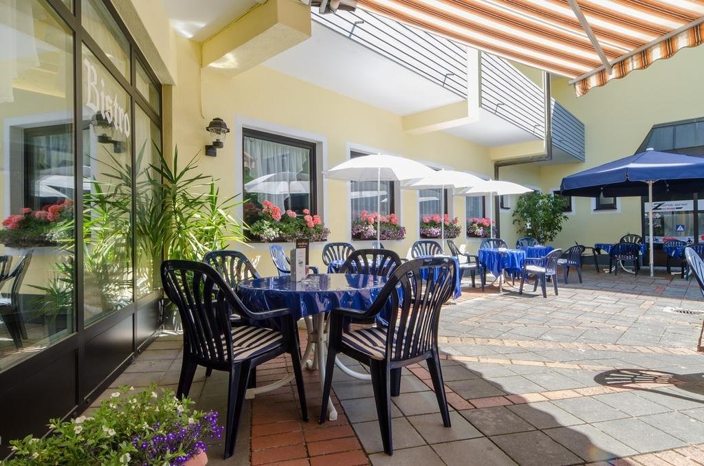 Фото Bruckmayers Hotel Schwan