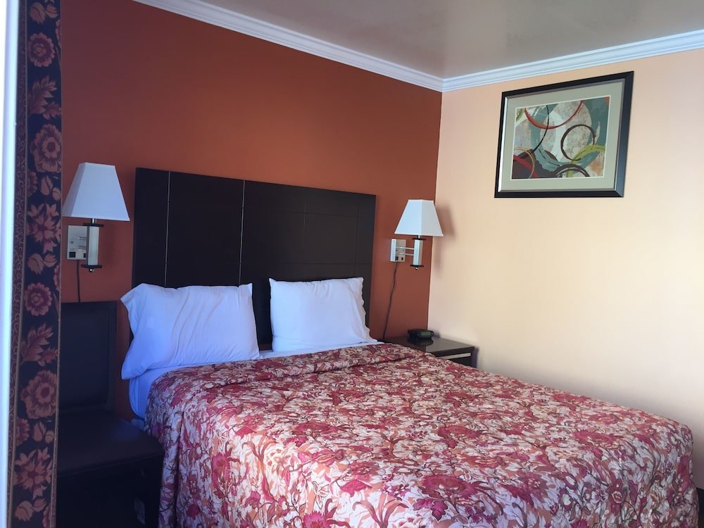 Фото Budget Motel