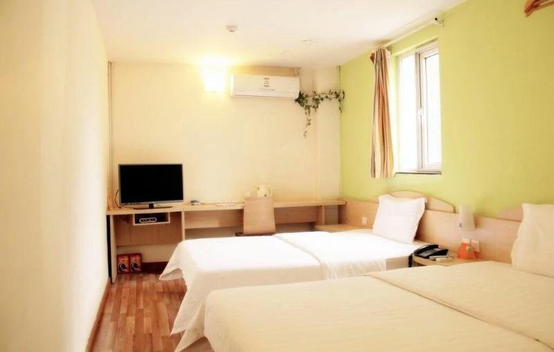 Фото 7 Days Inn Guangzhou Jiangnanxi Metro Branch