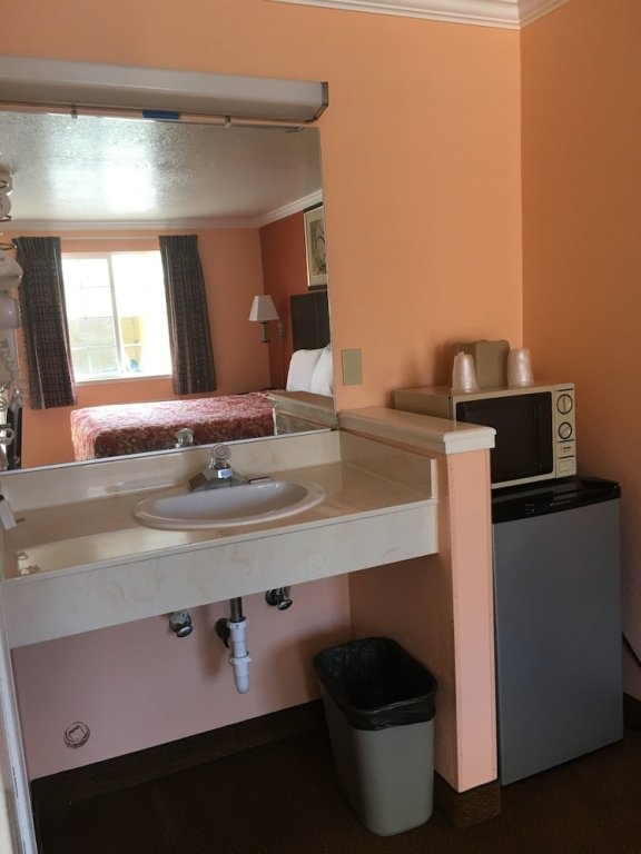 Фото Budget Motel