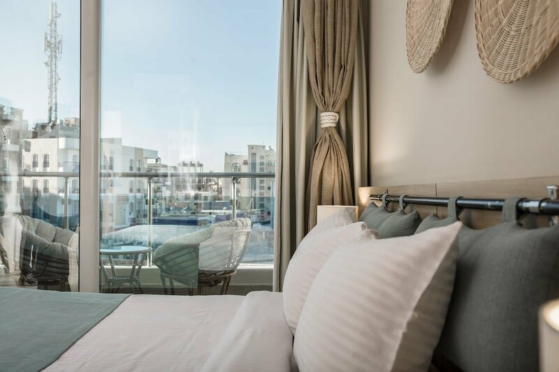 Гостиница Redcon Suites в Хургаде