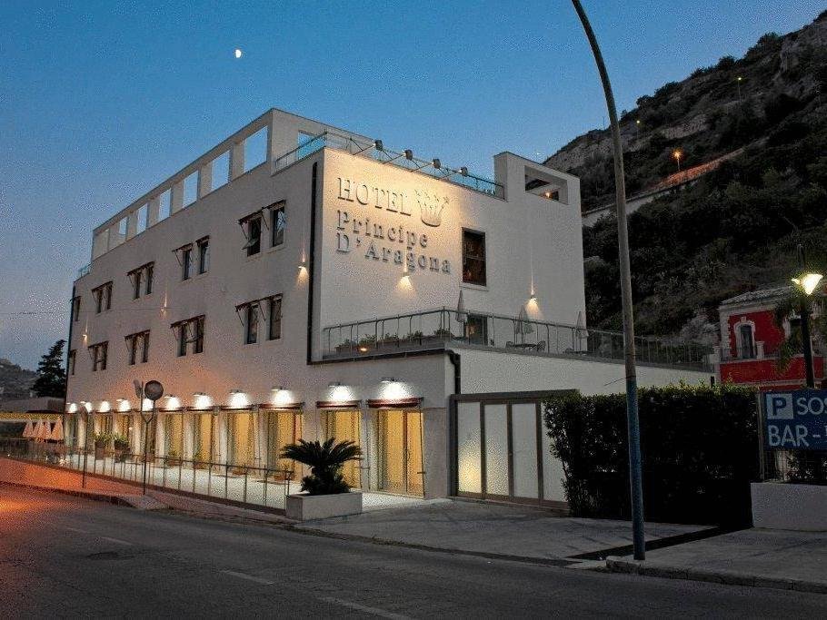 Фото Hotel Principe D'Aragona
