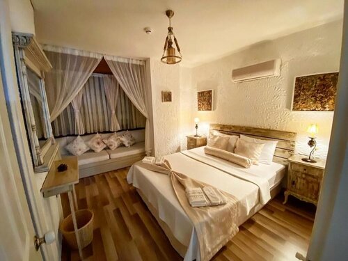 Bizim Ev Otel, otel, Alaçatı Mah., 16001 Sok., Çeşme, İzmir, Türkiye