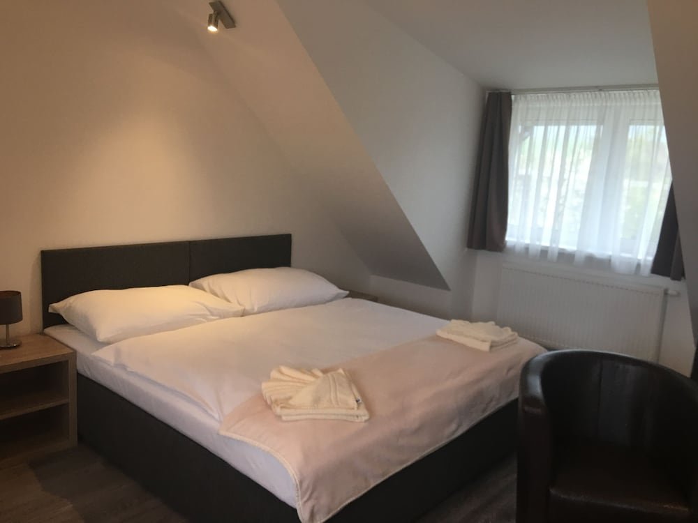 Фото Penzión Čerešnový Sad