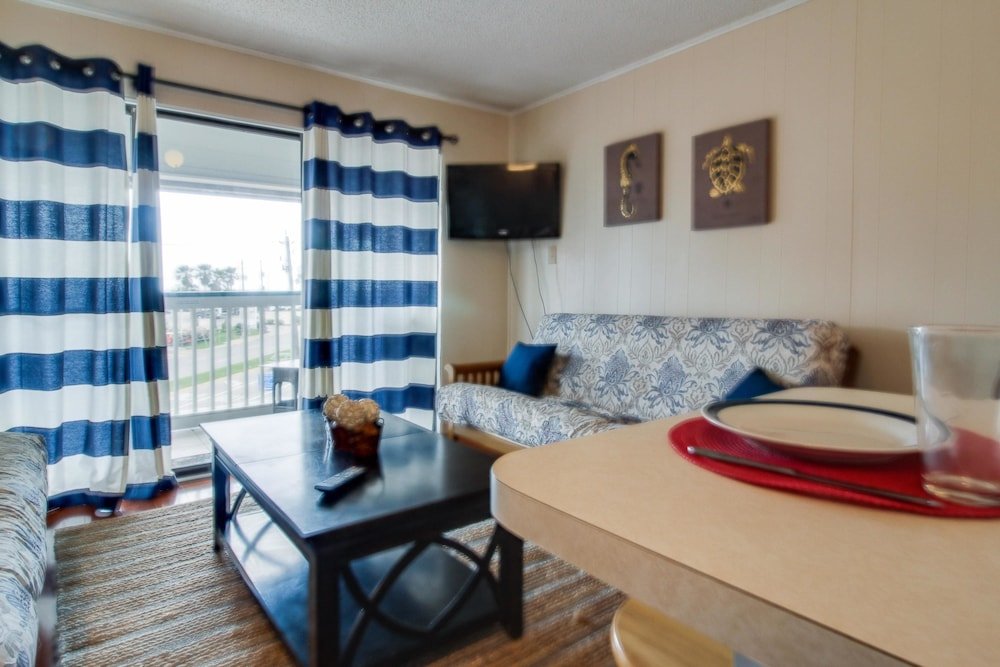 Фото Casa Del Mar Beach Suites by Ab Sea Resorts