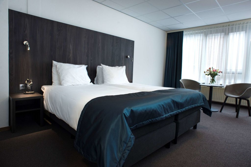 Фото City Hotel De Jonge