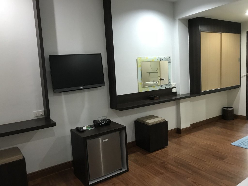 Фото Bordin Hotel