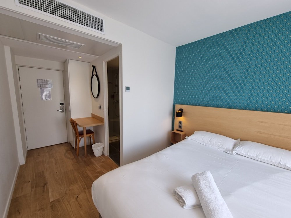 Фото Oskar Hotel