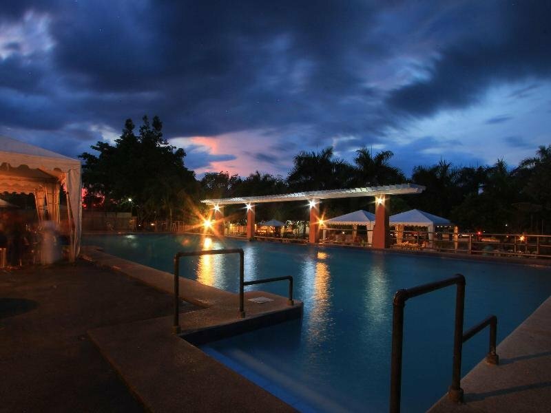 Zaycoland Resort and Hotel