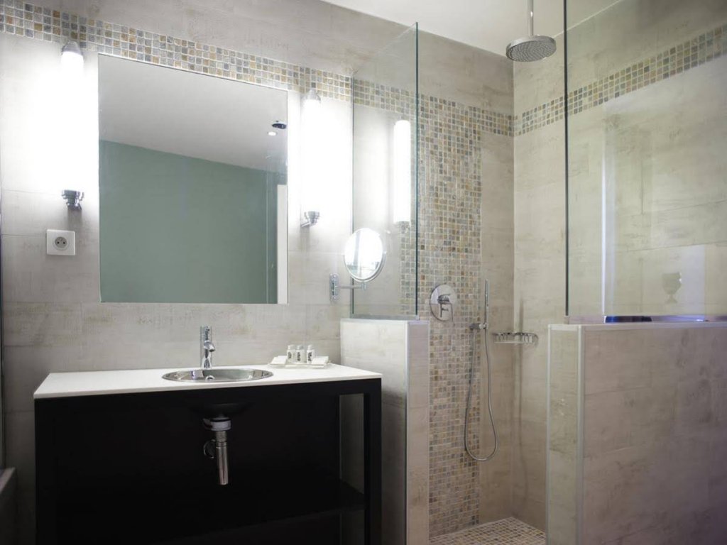 Фото Mercure Marseille Centre Bompard La Corniche