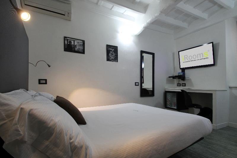 Фото IRooms Rome Spanish Steps