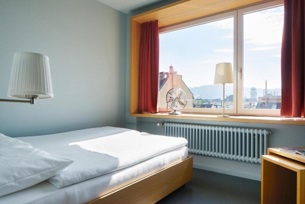 Фото Hotel Marta