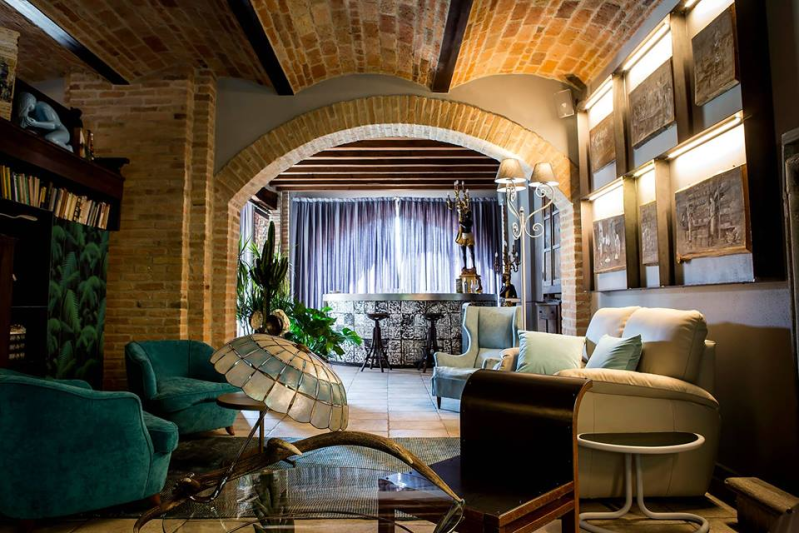 Фото отеля 1