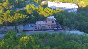 Апартаменты в доме у моря