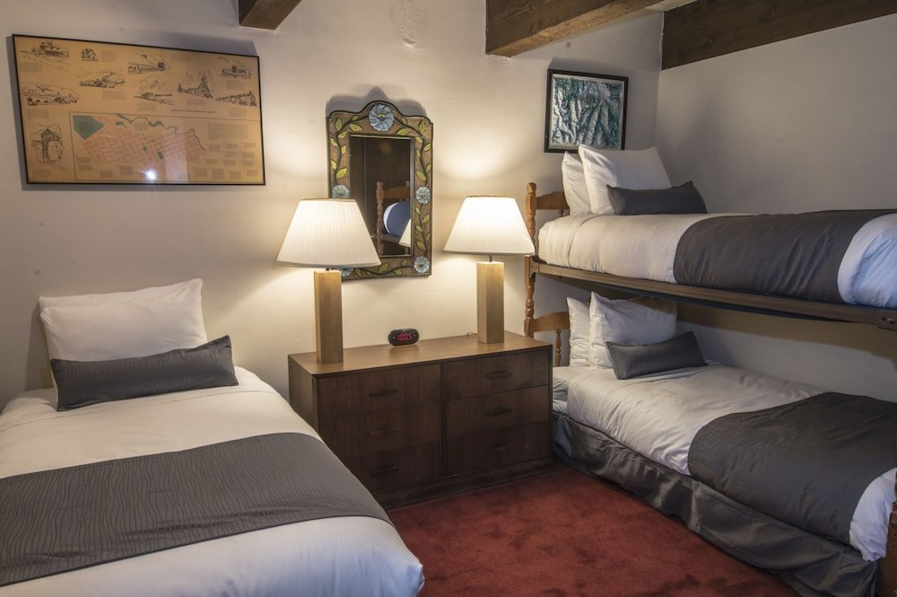 Фото The St. Regis Aspen Resort