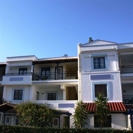 Maistrali Sea View Apartments
